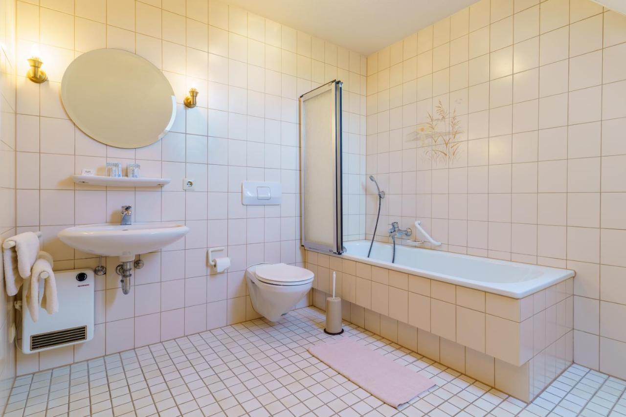 Hotel Sonne Gottmadingen Ngoại thất bức ảnh